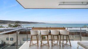 Outdoor dining - 9 Oceania - Stylish Coastal Escape (Lorne)
