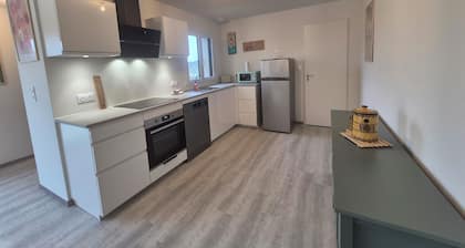 Family home of 85 m² with garden in Vierville