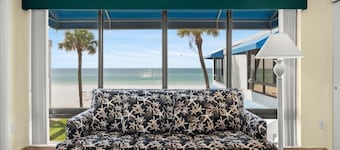 Gulf Tides by Coolvacay
