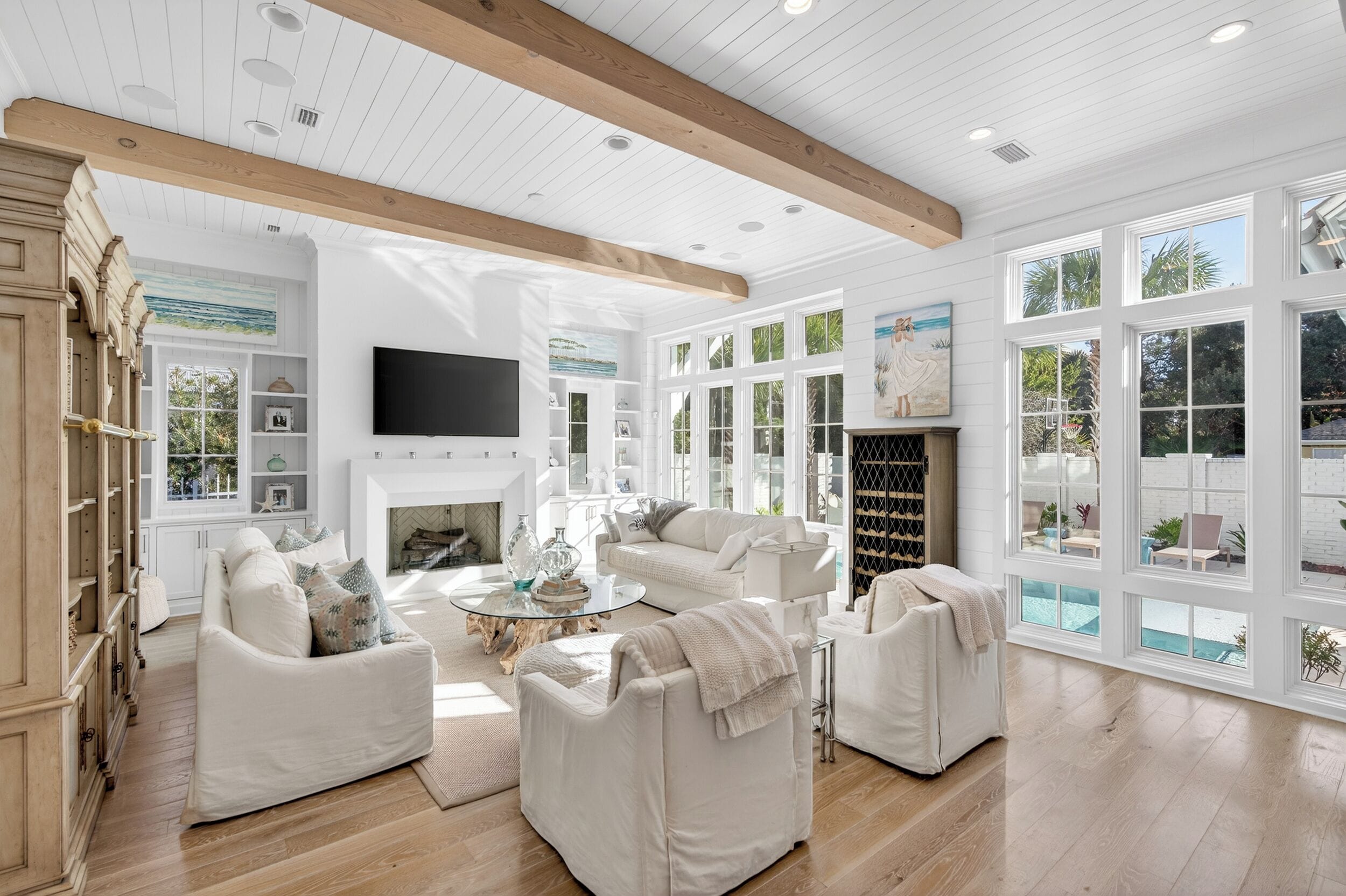 Luxury House, Multiple Beds, Pool Access, Pool View (BAH Casa) | Living area