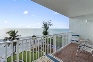 Property grounds - Sunset and beach view from your balcony Unit 501 (Longboat Key)