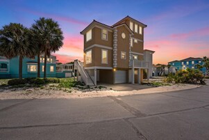 Casa, varias camas (The Salty Pelican) | Exterior