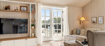 "Fridhild" - 450m from the sea by Interhome