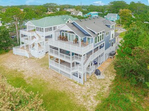 Exterior - JL #714 - Sunset Splendor -  Luxurious Soundfront Home - Hot tub - Elevator (Kill Devil Hills)