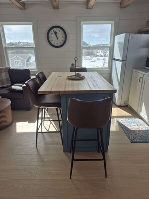 Dining - Durrell's Nook, Twillingate (Twillingate)