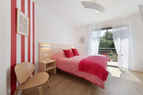 Chambre d’hôtes « Holen - Chambre Ria » terrasse partagée avec vue plage et Wi-Fi