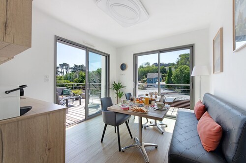 Chambre d’hôtes « Holen - Chambre Ria » terrasse partagée avec vue plage et Wi-Fi