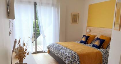 Maison Holen – Zimmer Melen, Gemeinschaftsterrasse mit Meerblick & WLAN