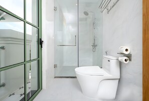 Luxury Villa, City View | Bathroom - Regal Villas Trophical Phu Quoc (Phu Quoc)