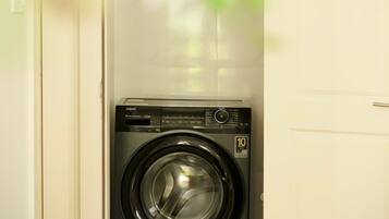 Villa Deluxe, vista città | Interni