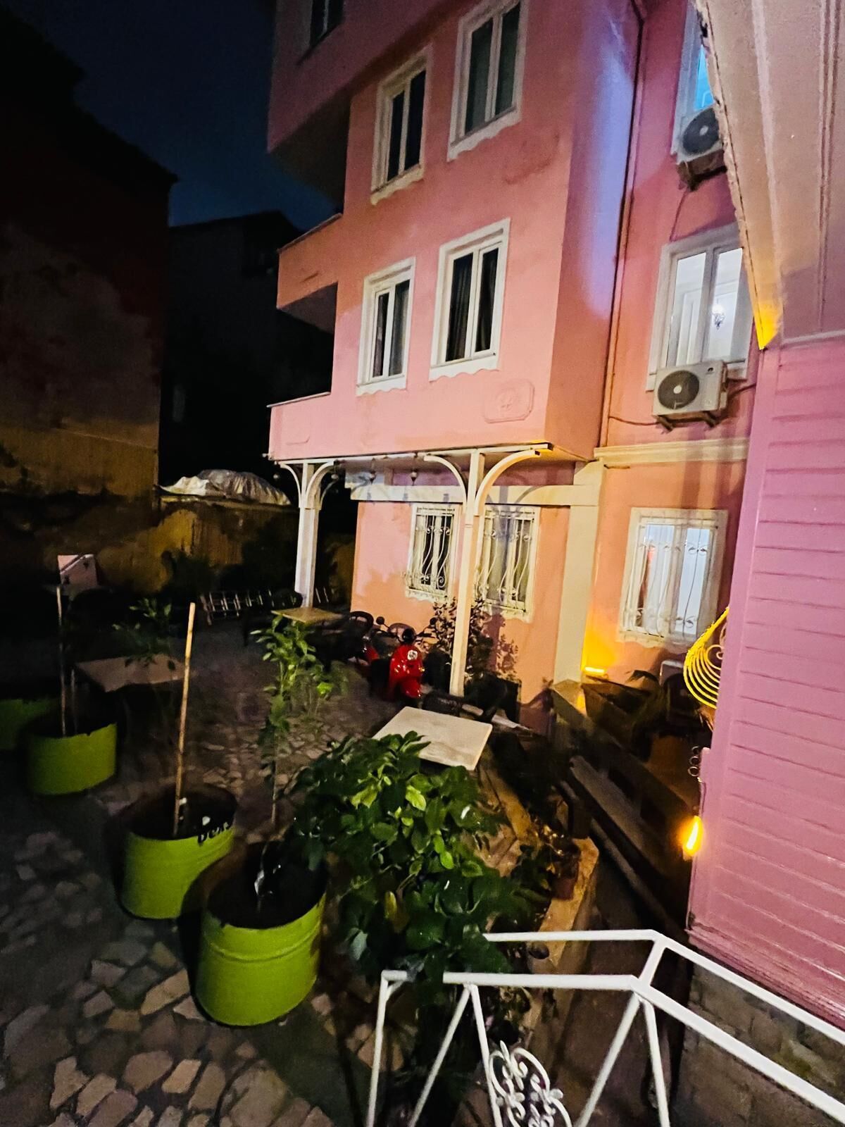 Familien-Vierbettzimmer | Fassade der Unterkunft