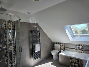 Bathroom - Terre Adélie • 300 sqm | 6 bedrooms | Sauna | 6 min Honfleur (Équemauville)