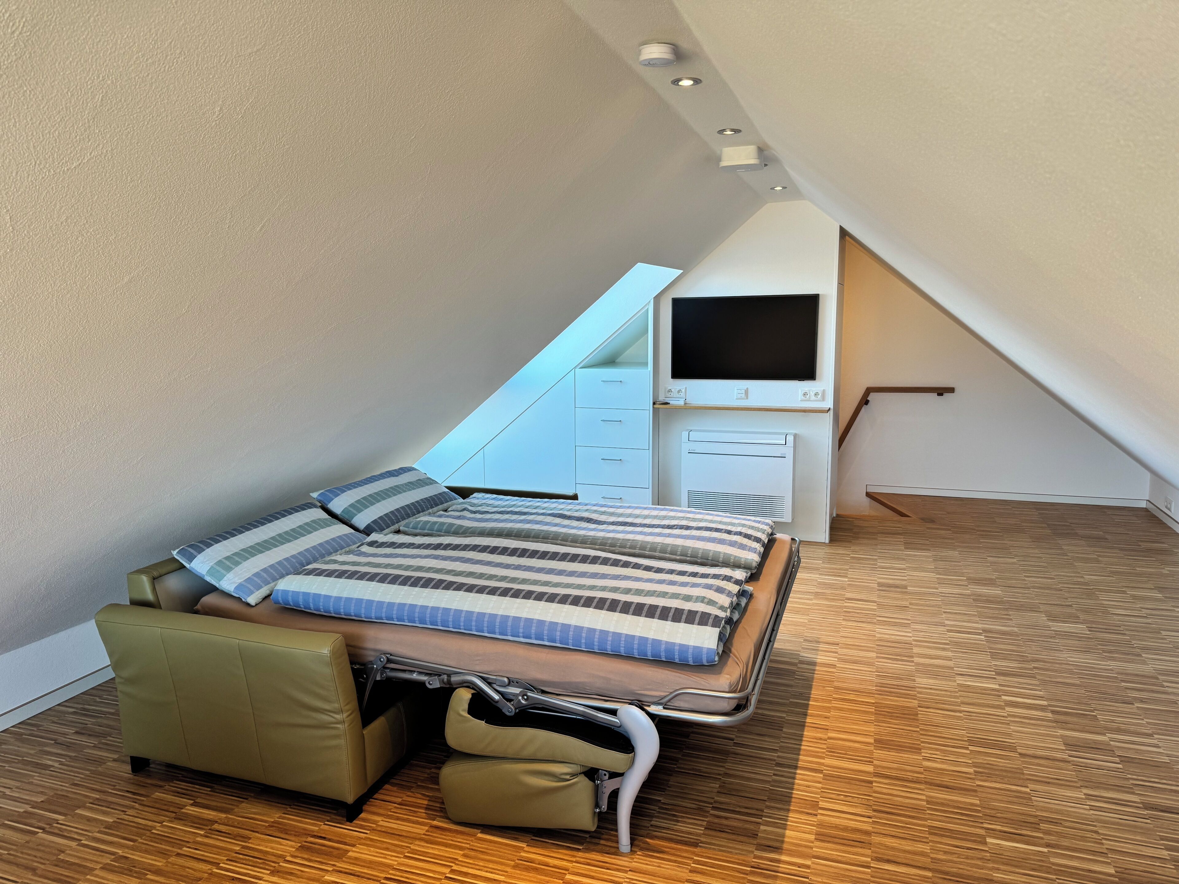 Desk, iron/ironing board, free WiFi, bed sheets