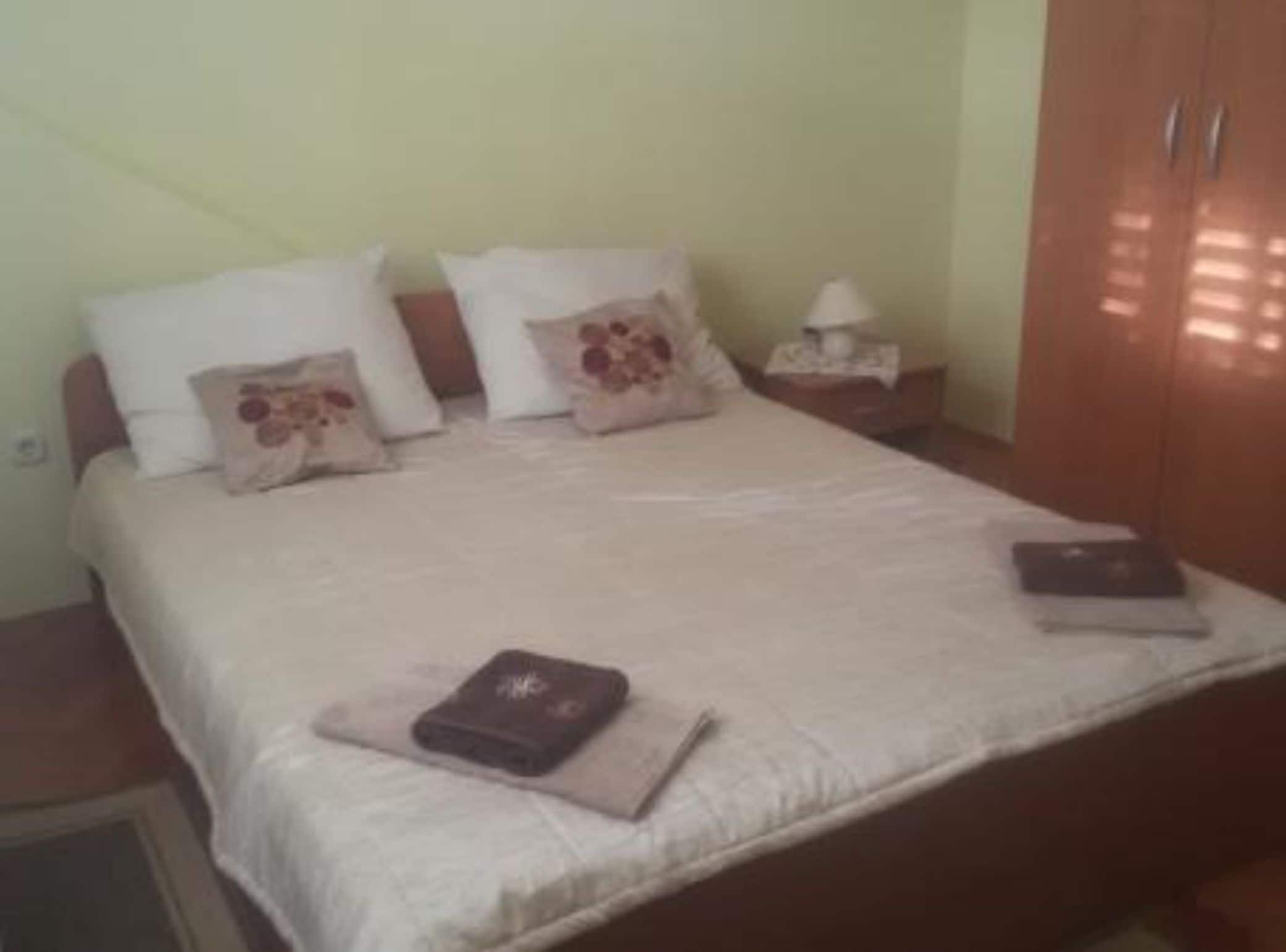شقة (Apartman Borić A2) | 3 عدّة غرف نوم وأسرّة أطفال/رضّع