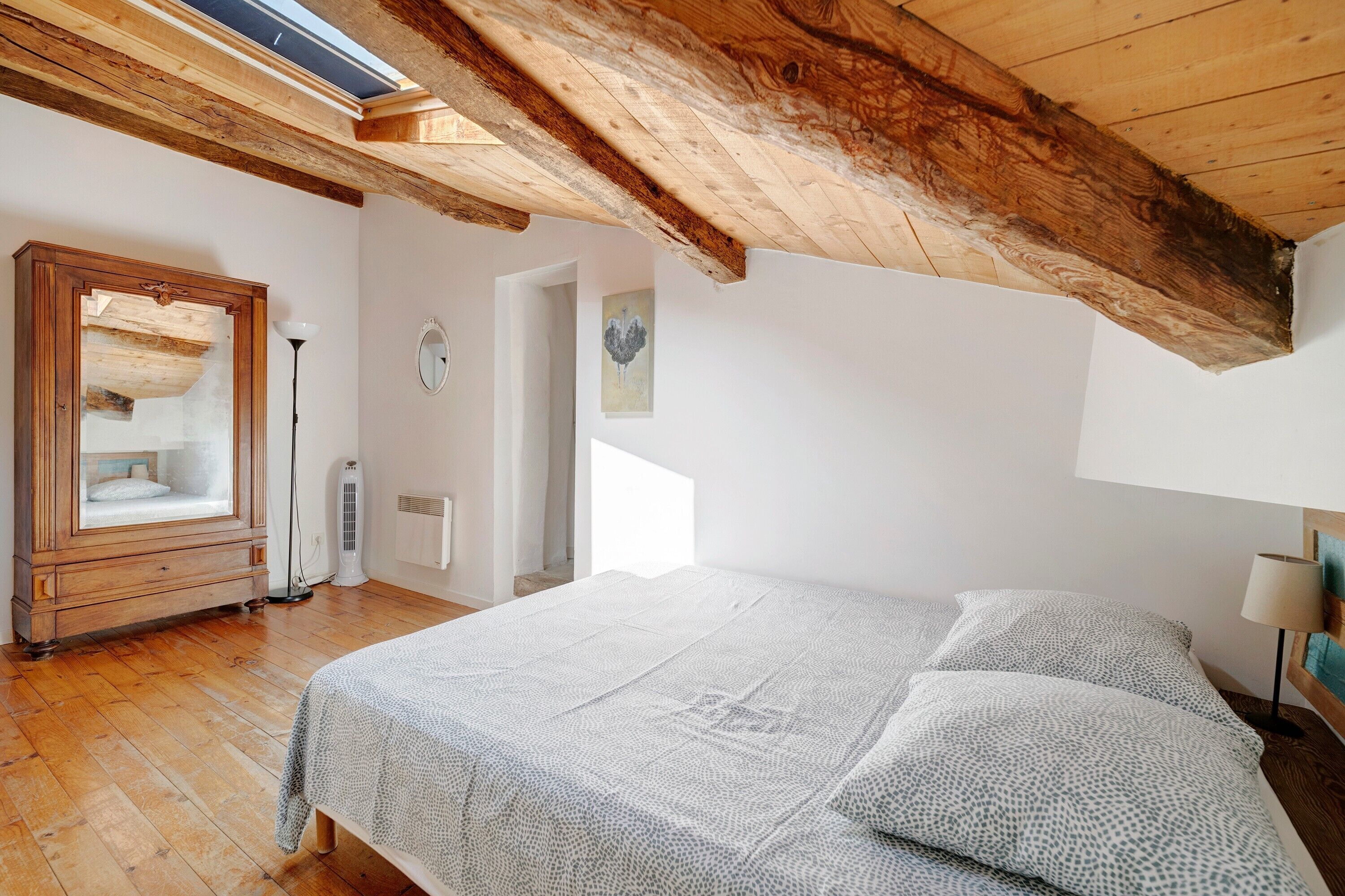 2 slaapkamers, een strijkplank/strijkijzer