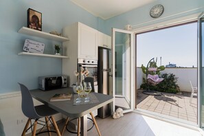 Dining - Mommy House by BarbarHouse (Torre Lapillo)
