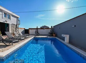 Outdoor pool - La Felicita (Zemunik Donji)