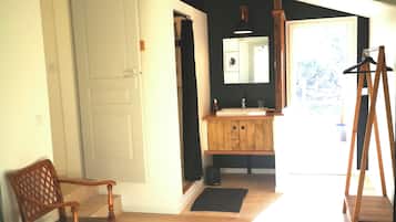 4 habitaciones, wifi y ropa de cama