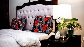 Room, 6 Bedrooms, Smoking, Balcony | 6 bedrooms