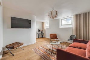 Apartment | Living area - Spacious Apartment a/c 1br/2p - Notre-dame (Paris)