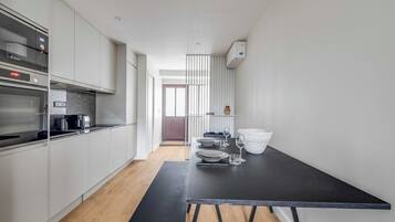 Apartment | Private kitchen | Fridge, microwave, oven, stovetop