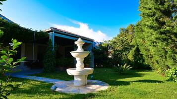Villa (Three bedroom Villa with pool) | Exterior