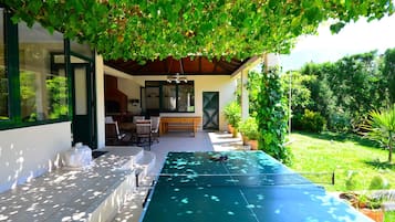 Villa (Three bedroom Villa with pool) | Game room
