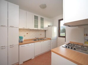 Villa (Three bedroom Villa with pool) | Private kitchen