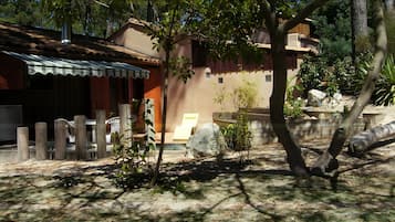 Enceinte de lâhĂ©bergement