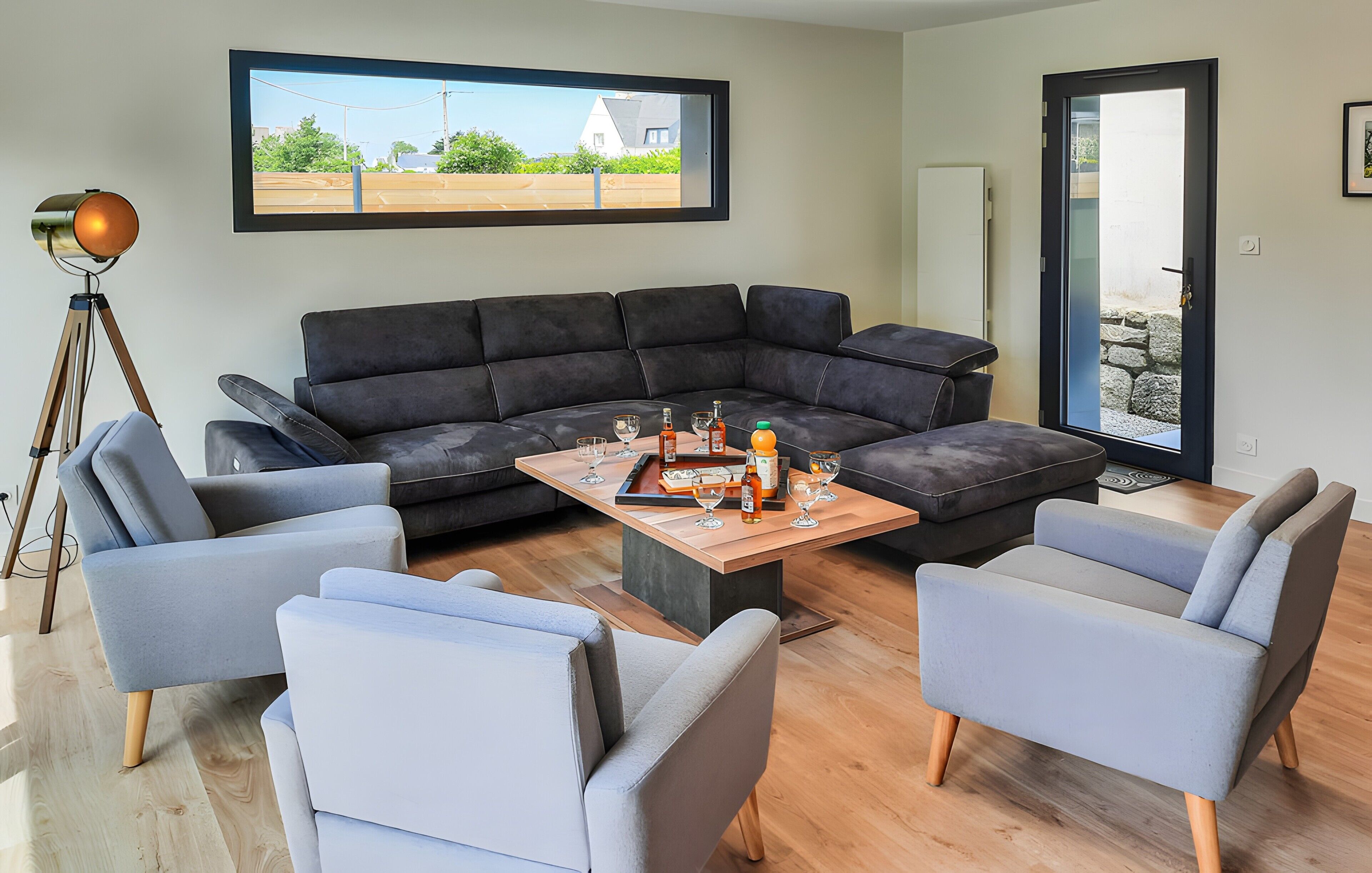 Maison De Vacances « Les Agapanthes » Avec Terrasse, Jardin Et Wi-fi - Kerlouan