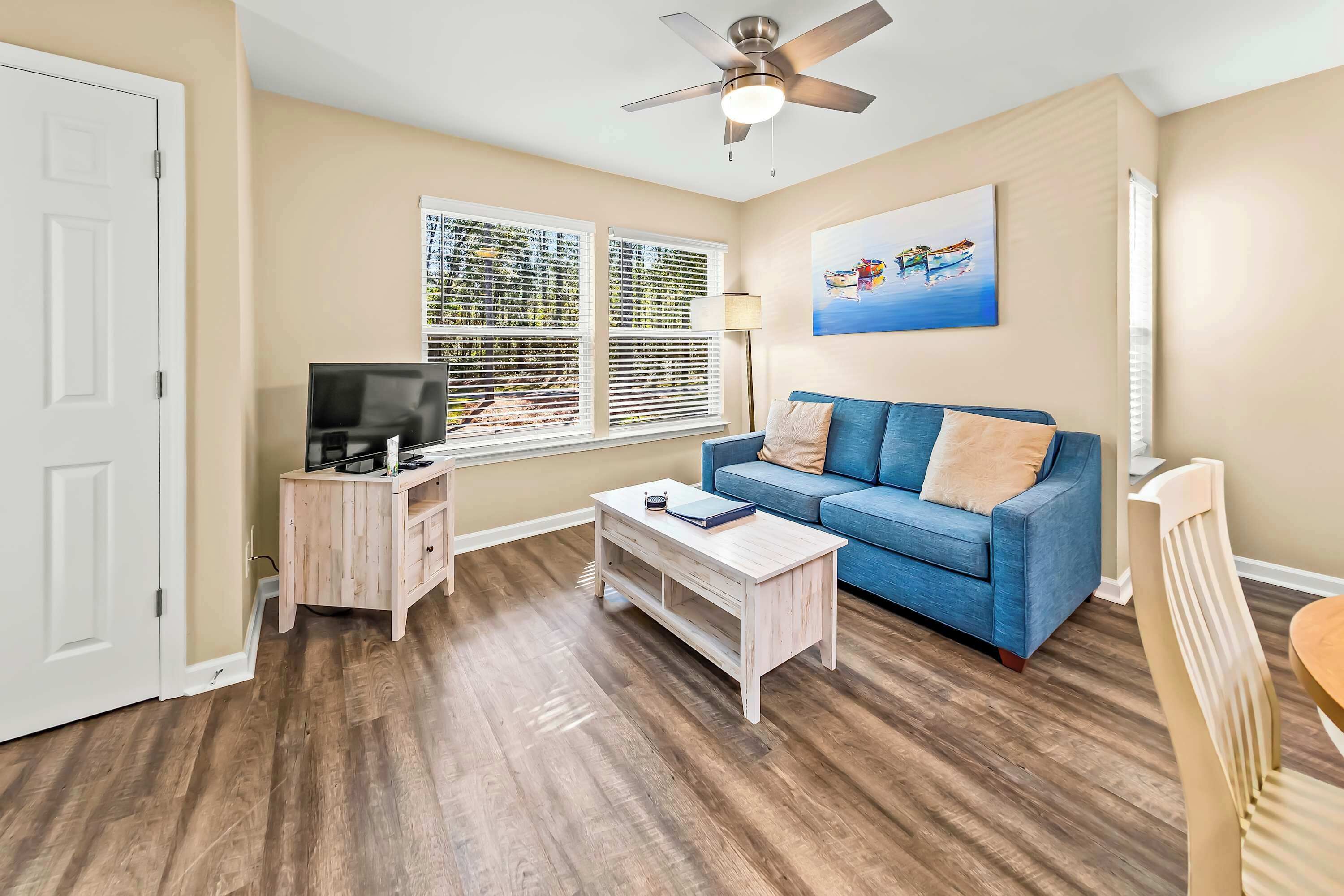 Family Friendly Condo With Golf, Pools & River Access! - New Bern, NC