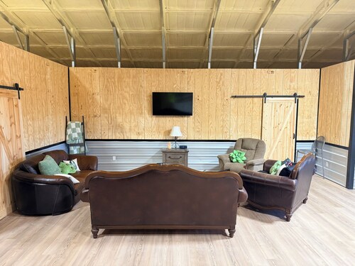 PRIVATE RANCH with fishing, ATV riding area, gun range and more!