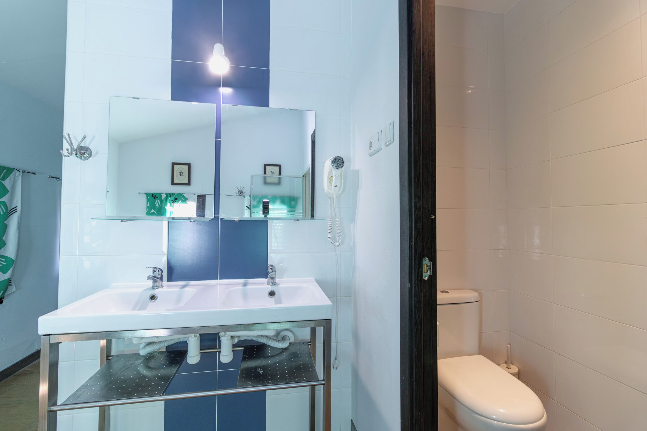 Room, Multiple Beds, Private Bathroom | Bathroom