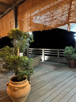 Terrace/patio - Double mobile, large terrace, sports activities, swimming pool, beach 12 km, (FREJUS)