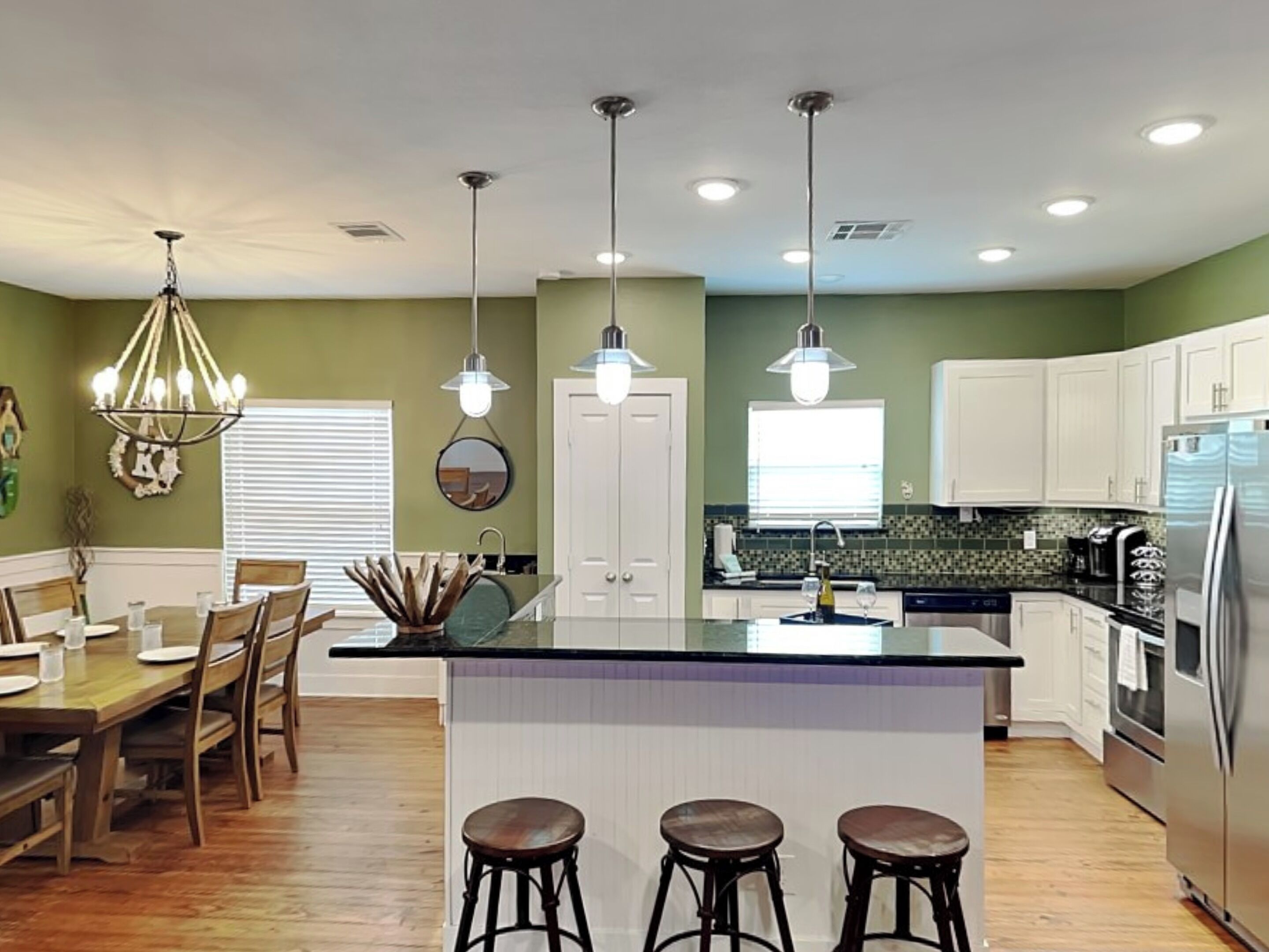 House (3 Bedrooms) | Property amenity
