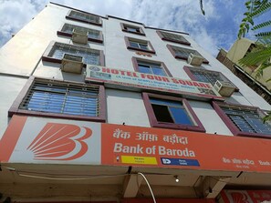 Exterior detail - Hotel O Digha J.P Setu Patna (Patna)