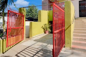 House | Reception