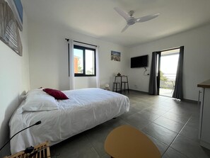 1 Schlafzimmer, Bügeleisen/Bügelbrett, Internetzugang, Bettwäsche