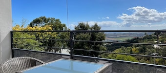 Sea and mountain view studio, new and comfortable