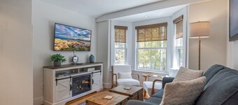 2 BR Next to Beach & Park Entrance! [The Notebook]