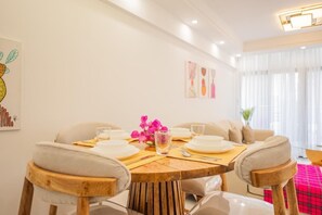 华丽公寓, 城市景观 | 用餐