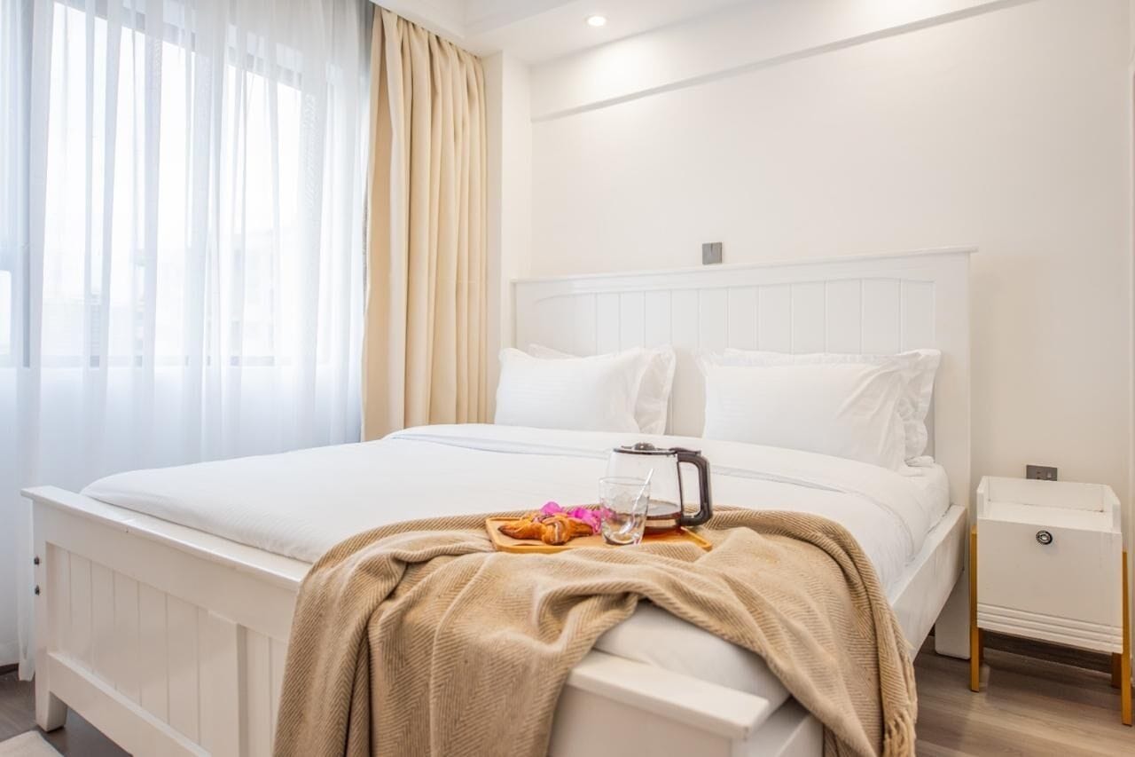 Apartamento luxo, vista para a cidade | Cortinas blackout, Wi-Fi de cortesia