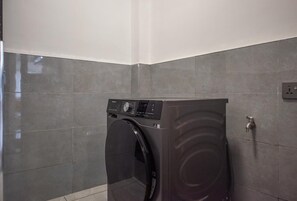 Deluxe-Apartment, Stadtblick | Innenbereich