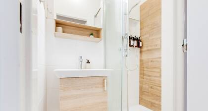 Sunshine Apartment near the City center