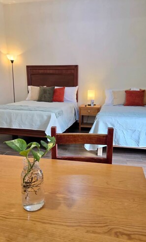 1 bedroom, WiFi, bed sheets - Beu': Jalatlaco apartment with parking space (Oaxaca de Juárez)