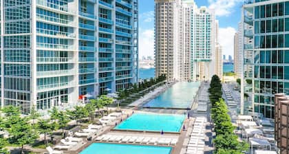 Icon Brickell Luxe Stays by IliosRentals