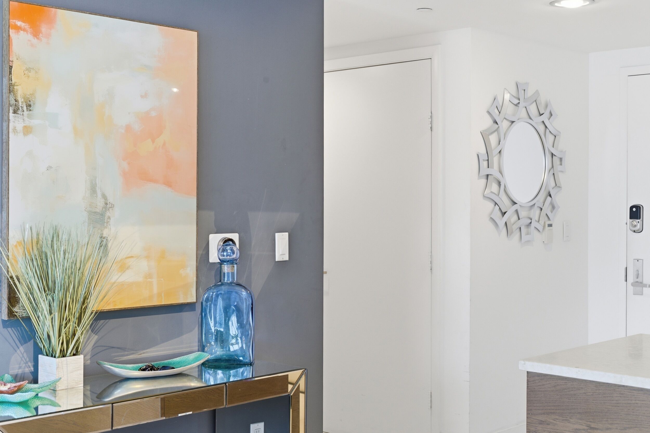 Superior Apartment, 1 King Bed with Sofa bed, City View | Bathroom