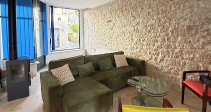 Maison climatisée avec terrasse et ascenseur