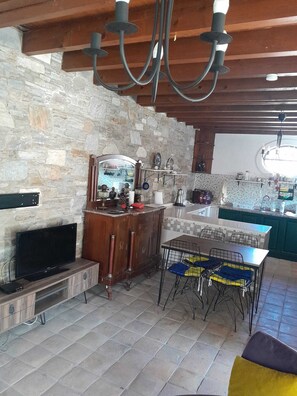 Interior - Adorable 2 bedrooms villa with swimmingpool AC in peaceful Kirazlı Kusadasi Efes (Kirazlı)