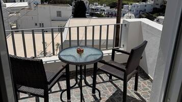 Standard Double Room, Balcony, Harbor View | Outdoor dining